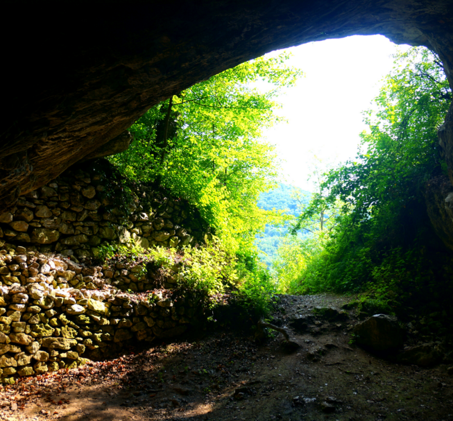 Szeleta Cave