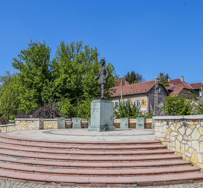 Petőfi-Statue