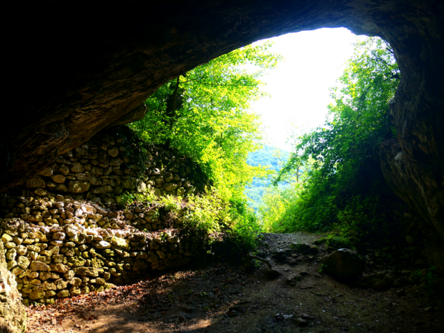 Szeleta Cave