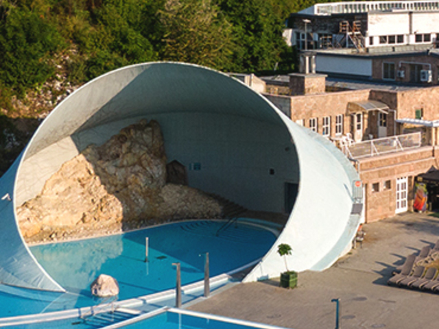 Cave Bath**** Miskolctapolca