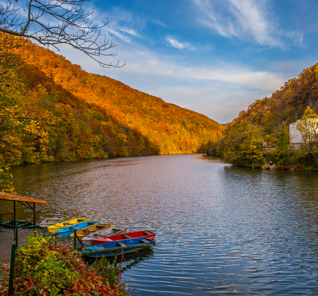 Hámori Lake