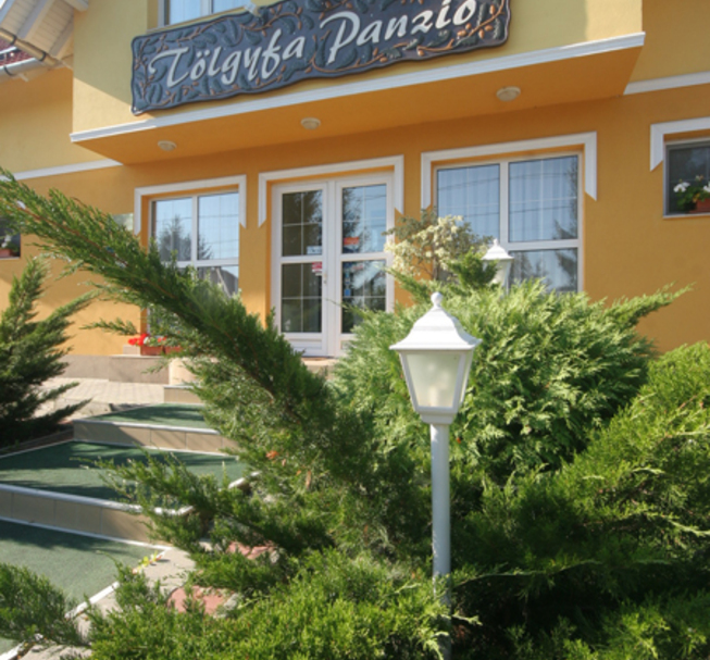 Tölgyfa Panzió (Pension)