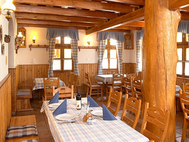 Restauracja Kemencés Kisvendéglő