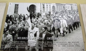 Guided tour in memory of 1956 (in Hungarian)