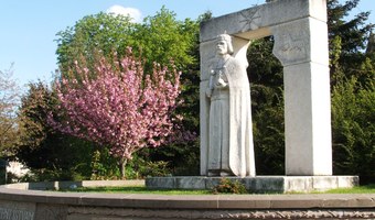 Statue of Saint Steven