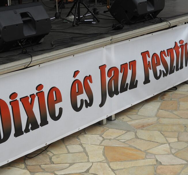 VIII. Dixie and Jazz Festival