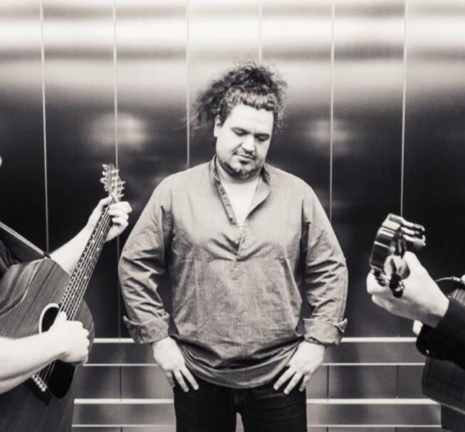 Cseh Tamás: Füst a szemében