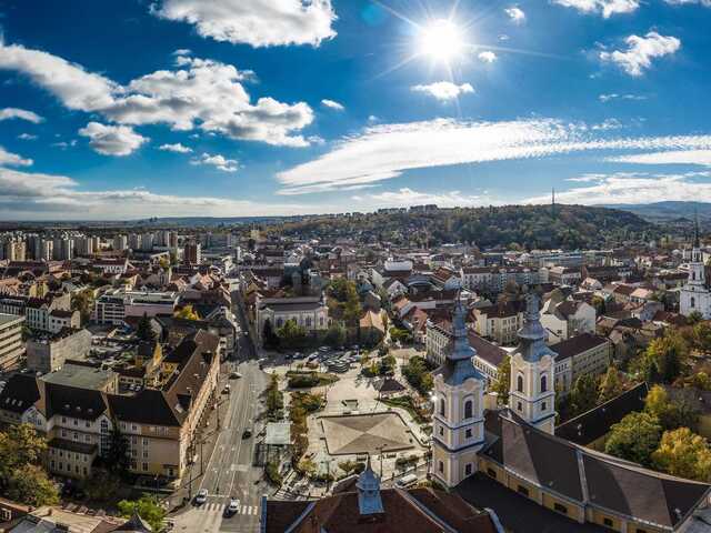 Elindul Miskolc garantált városnéző sétáinak kilencedik évada