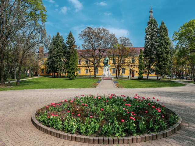 Plac Deák Ferenc, Pałac Nadleśnictwa