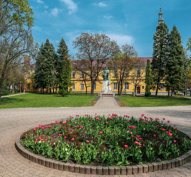 Plac Deák Ferenc, Pałac Nadleśnictwa